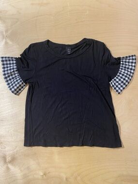 This & More Women's Short Sleeve Top with Gingham Ruffle Sleeves Small (RD)